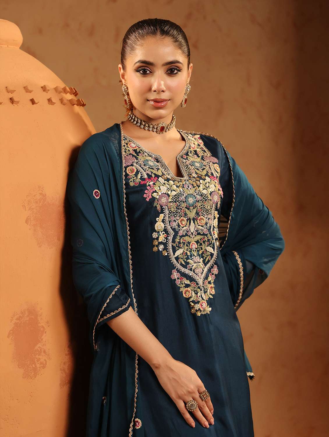 women embroidered three quarter sleeve kurta pant with dupatta set - 22142292 -  Standard Image - 4