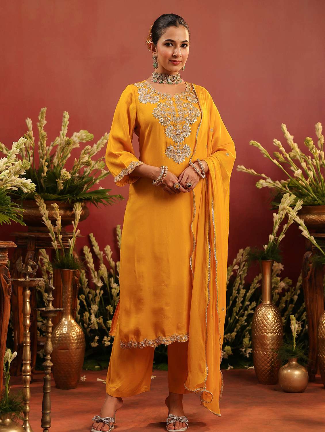 women embroidered three quarter sleeve kurta pant with dupatta set - 22142298 -  Standard Image - 1