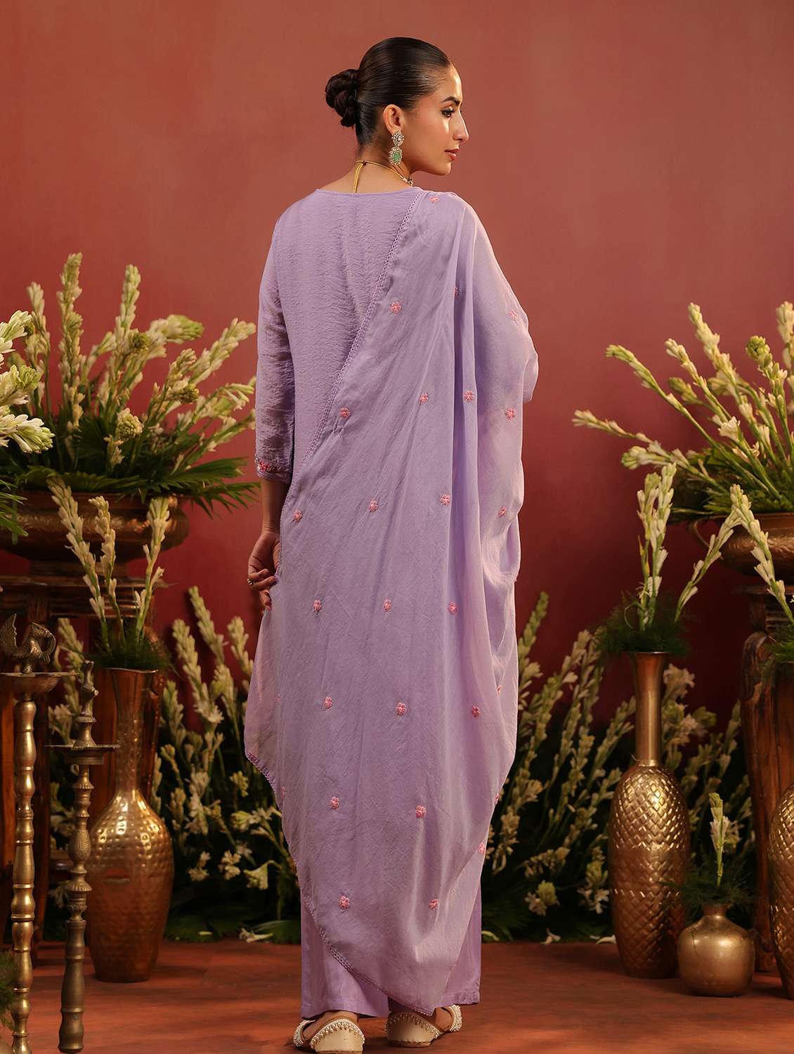 women embroidered three quarter sleeve kurta pant with dupatta set - 22142305 -  Standard Image - 4