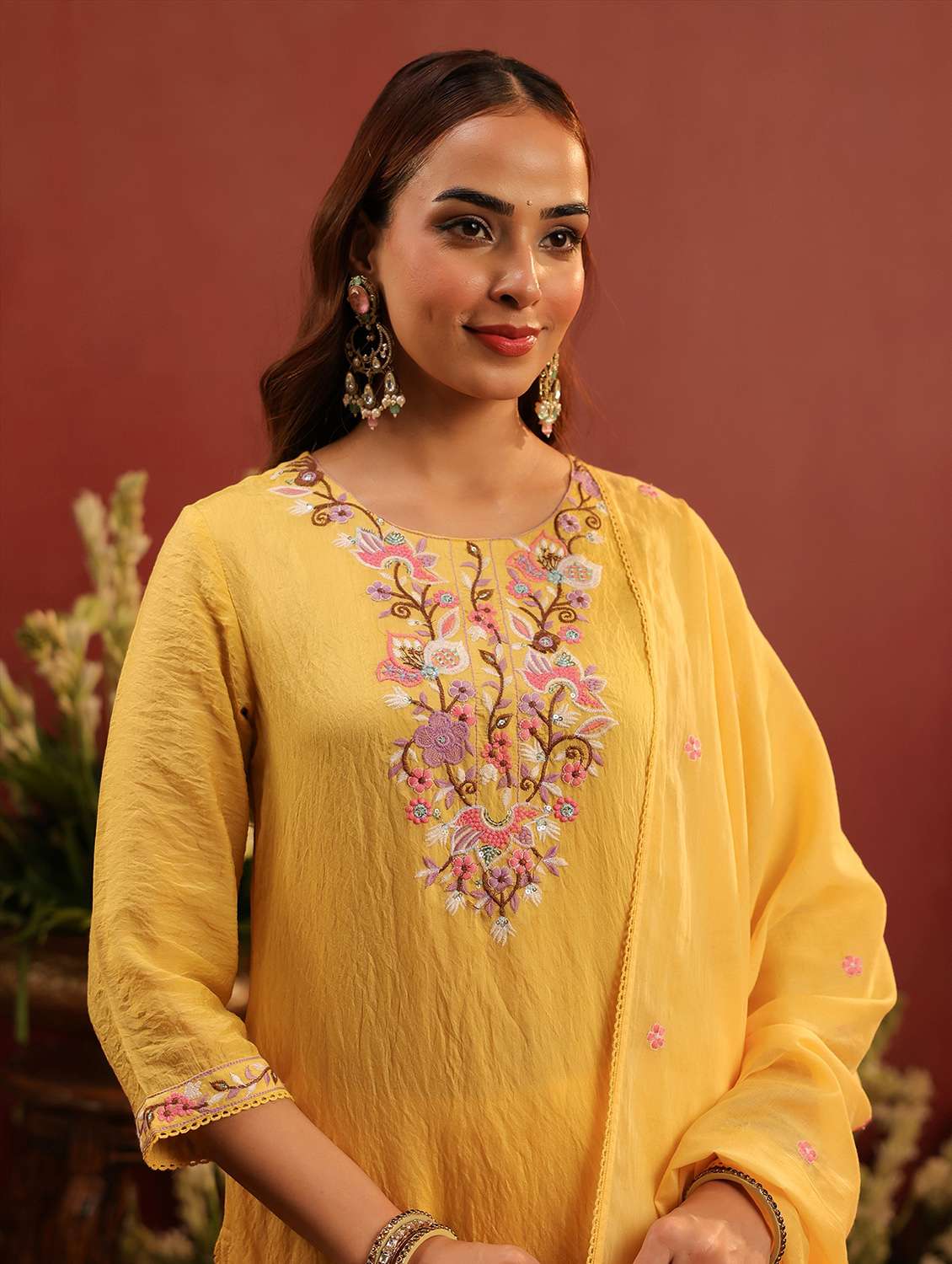 women embroidered three quarter sleeve kurta pant with dupatta set - 22142308 -  Standard Image - 4