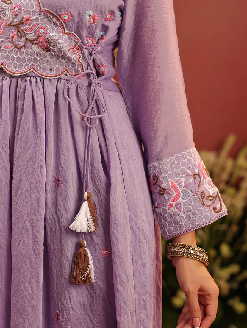 women embroidered long sleeve kurta pant with dupatta set - 22142309 -  Standard Image - 6