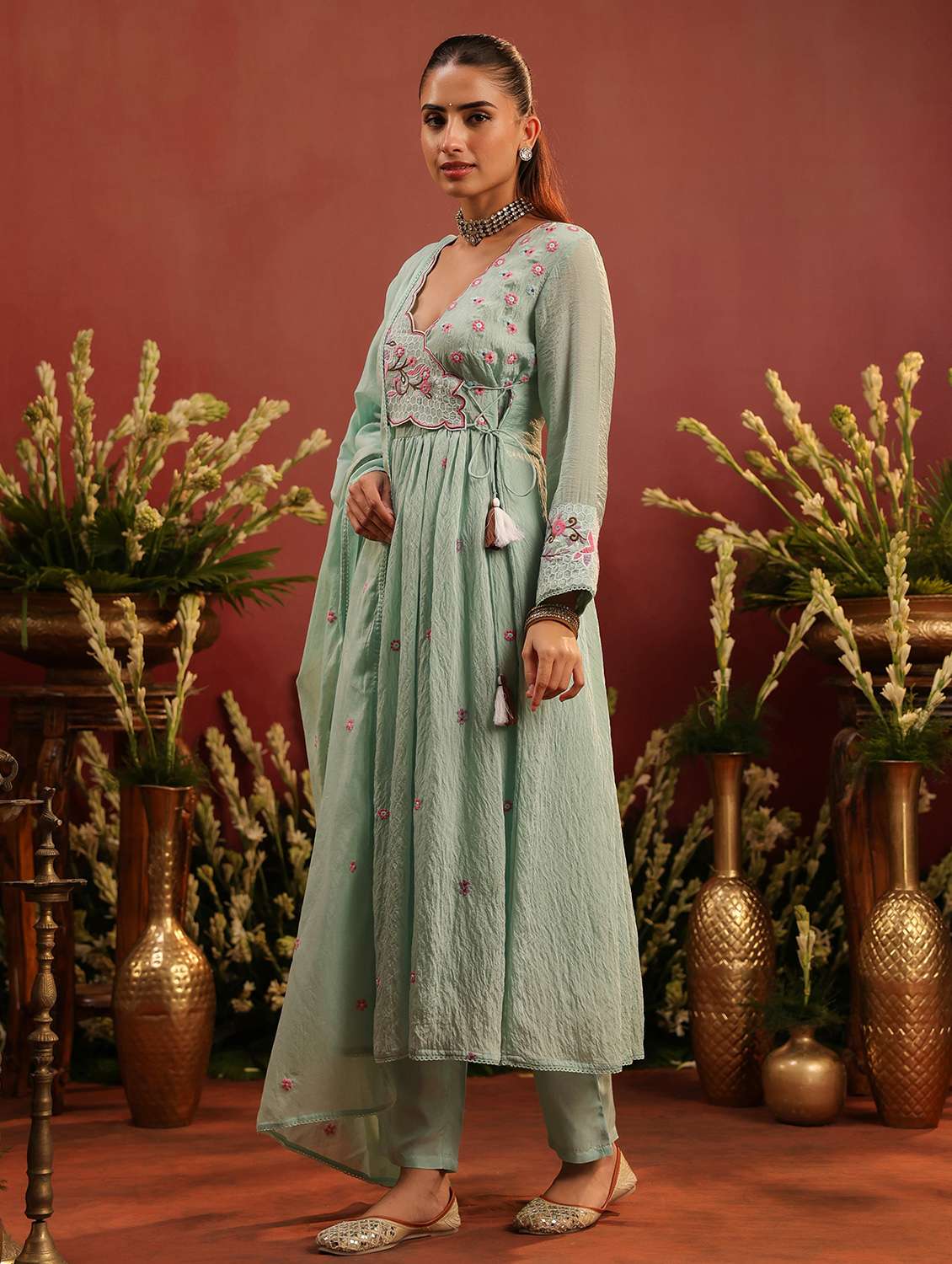 women embroidered long sleeve kurta pant with dupatta set - 22142311 -  Standard Image - 1