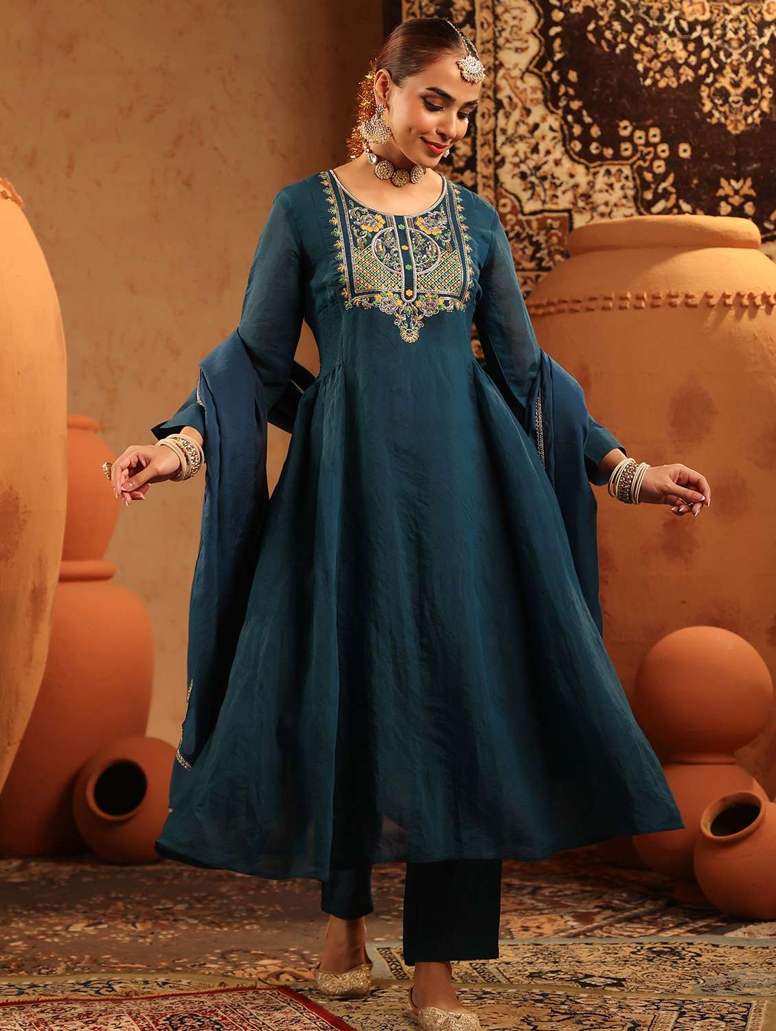 women embroidered long sleeve kurta pant with dupatta set - 22142318 - Standard Image - 1