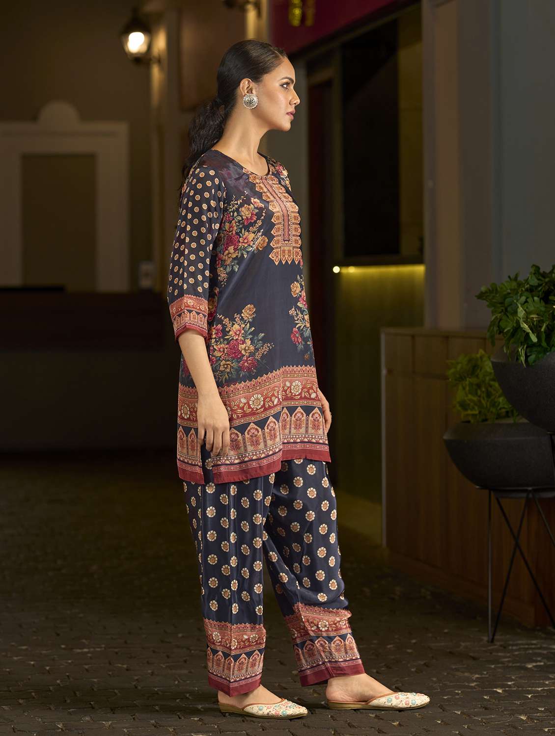 women printed three quarter sleeve co-ord set - 22142875 -  Standard Image - 1