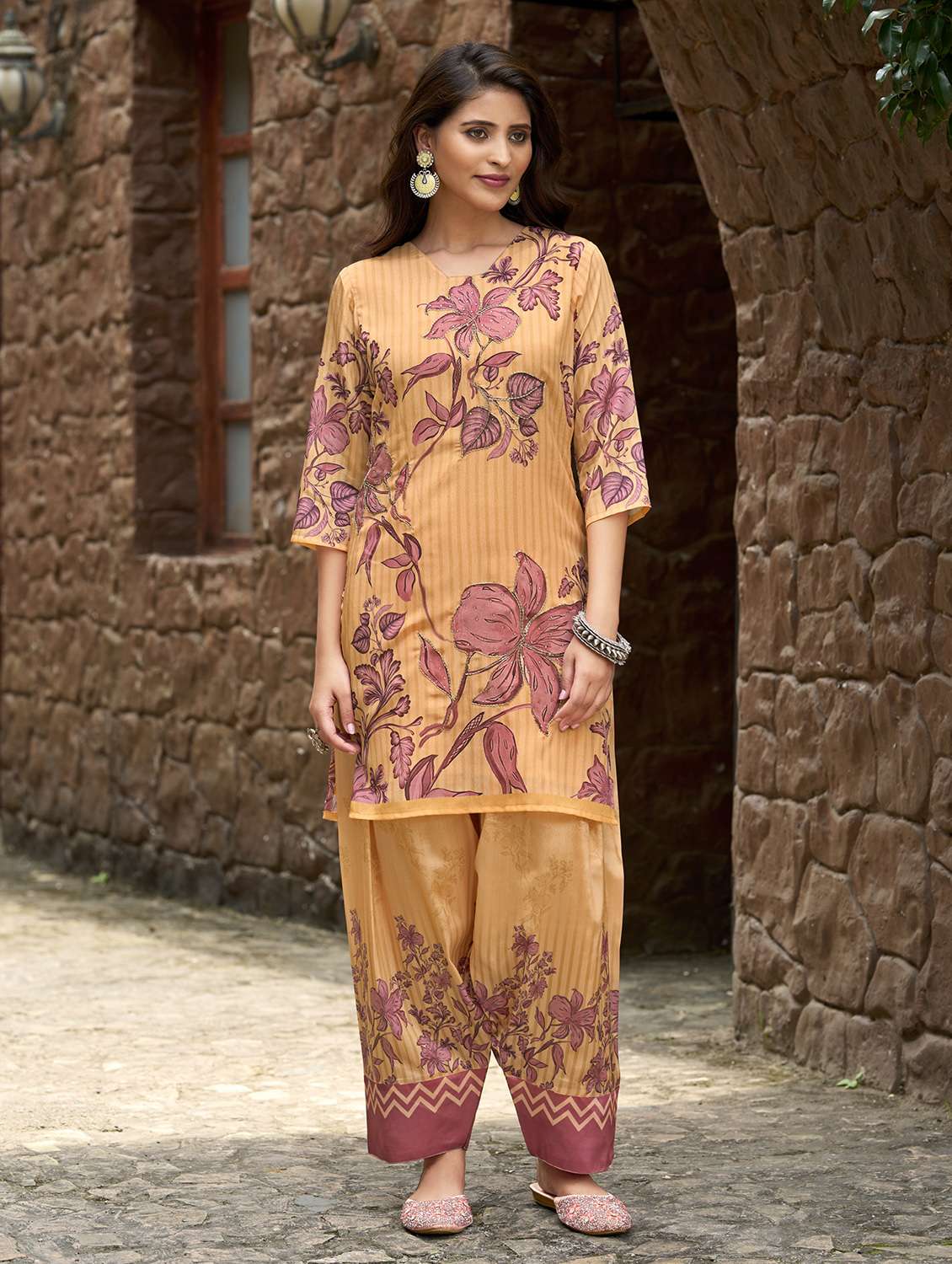 women printed three quarter sleeve co-ord set - 22142883 -  Standard Image - 1