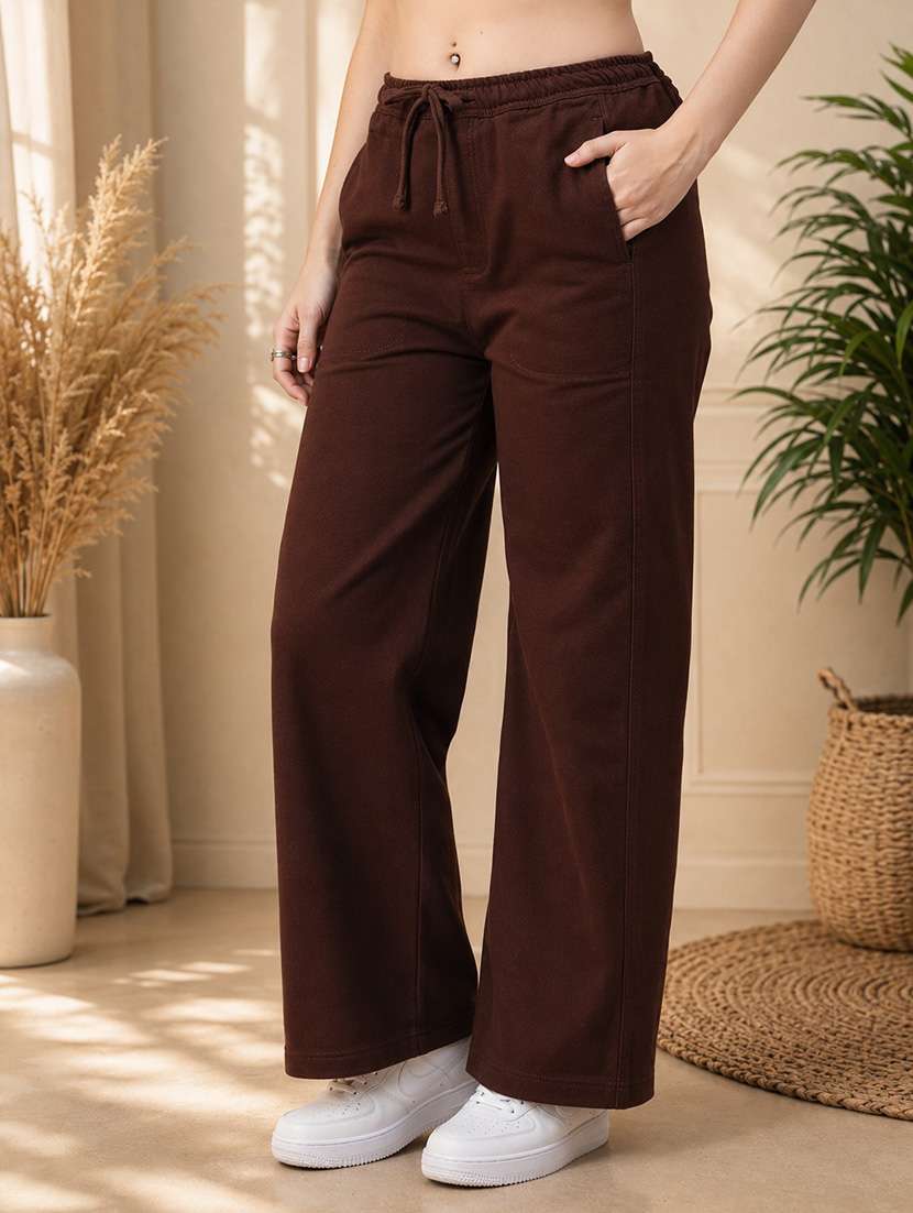 women solid mid rise wide leg jeans - 22142900 -  Standard Image - 4