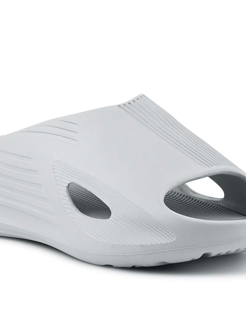 men solid slip on slider - 22142933 -  Standard Image - 4