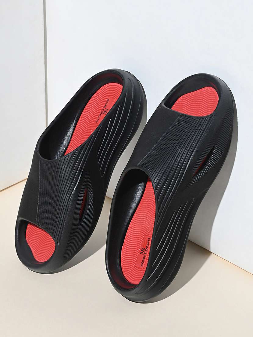 men solid slip on slider - 22142934 -  Standard Image - 1