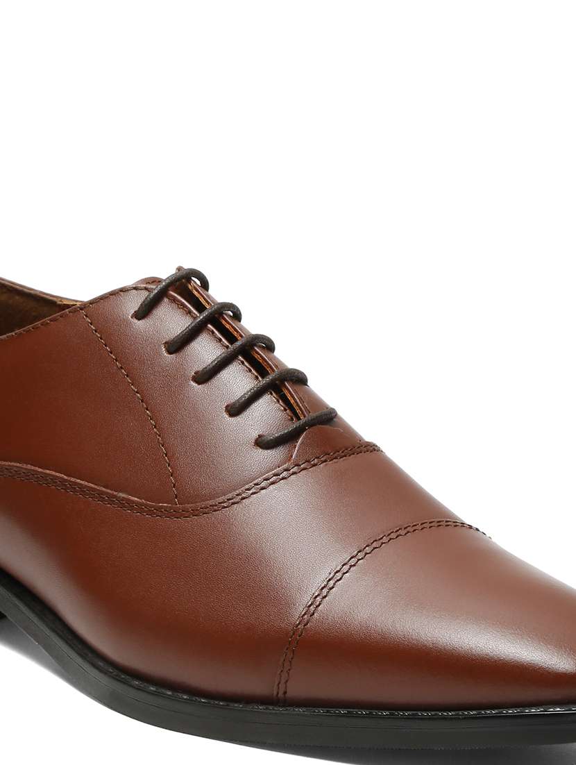 men tan lace-up oxford - 22142987 -  Standard Image - 4