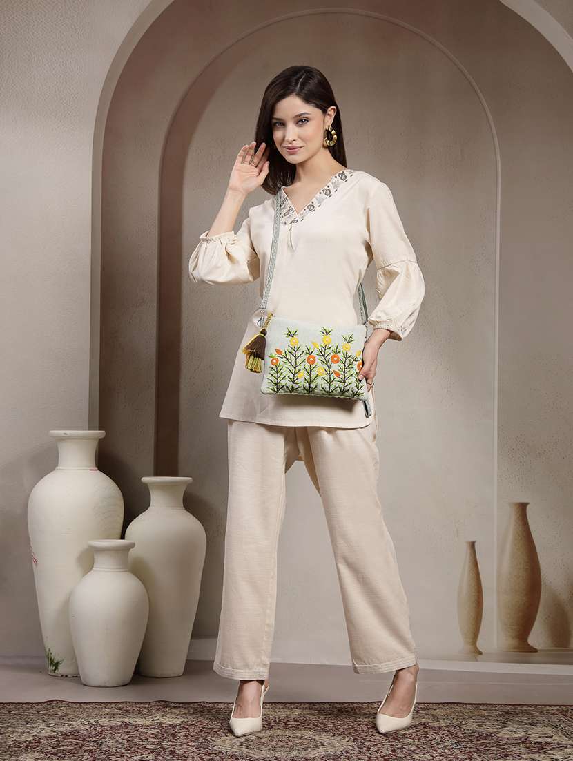 floral embroidered cotton canvas sling bag - 22143046 -  Standard Image - 6