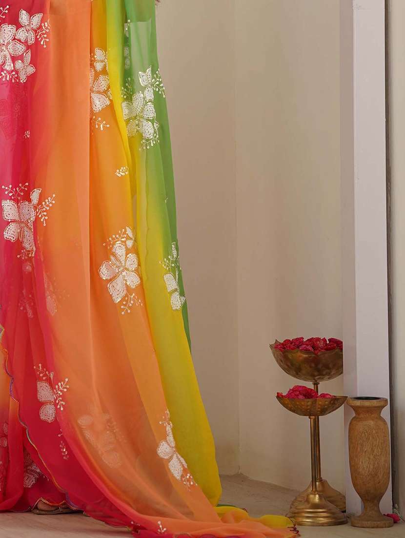 women ombre embroidered saree with blouse - 22143155 - Standard Image - 4