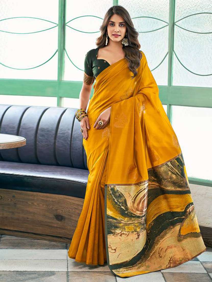 women self design banarasi saree with blouse