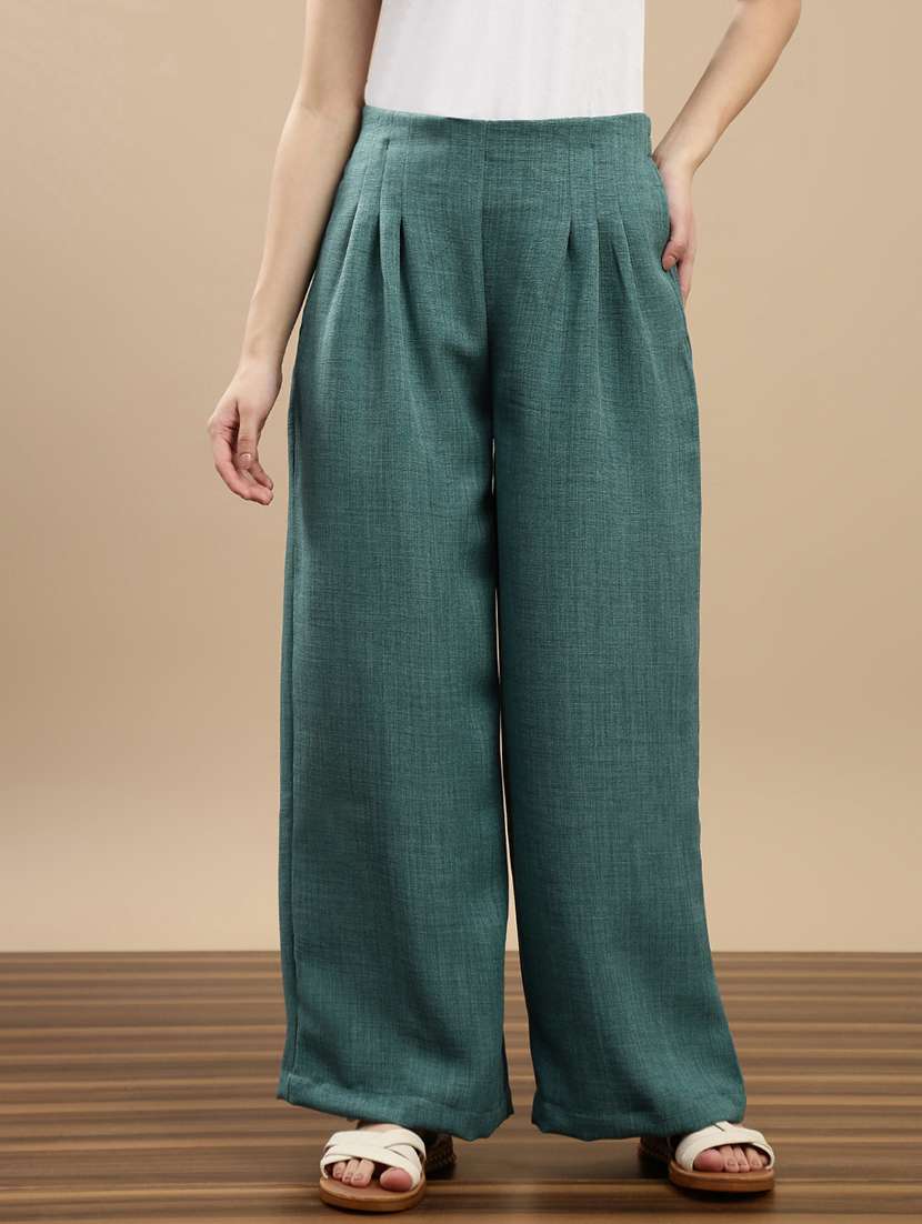 women solid mid rise flared palazzo