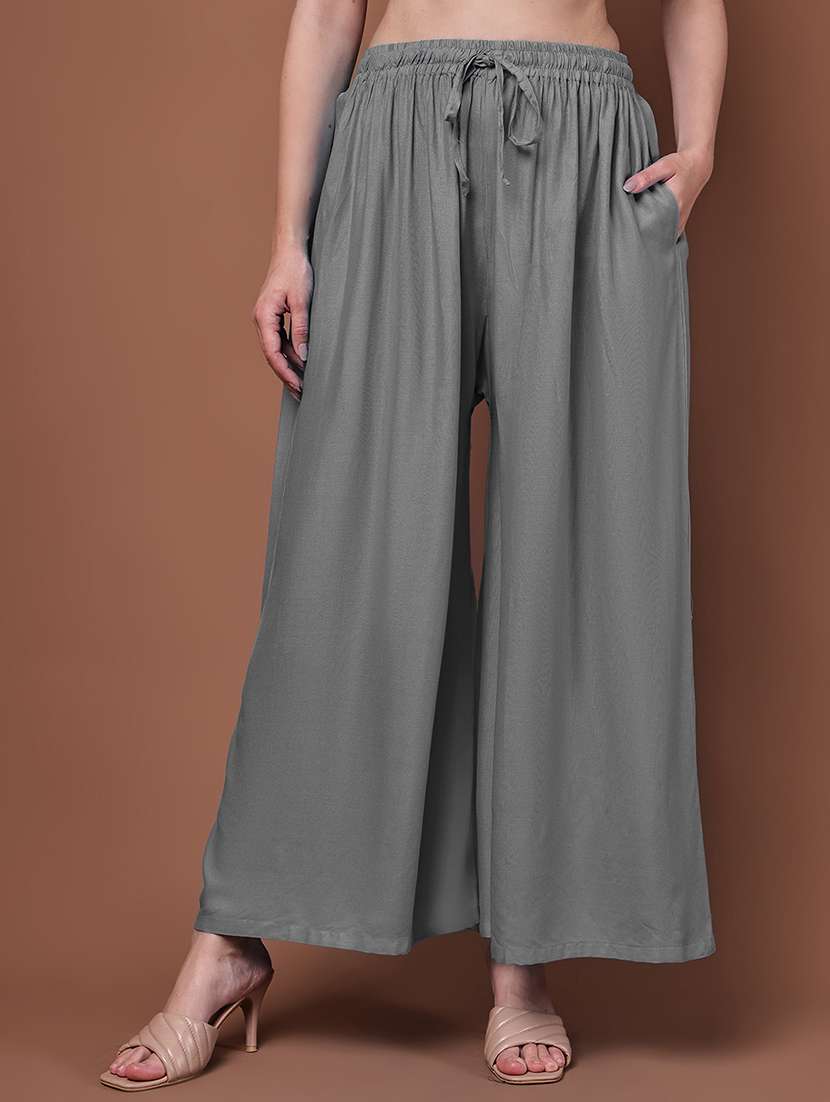 women solid mid rise flared palazzo