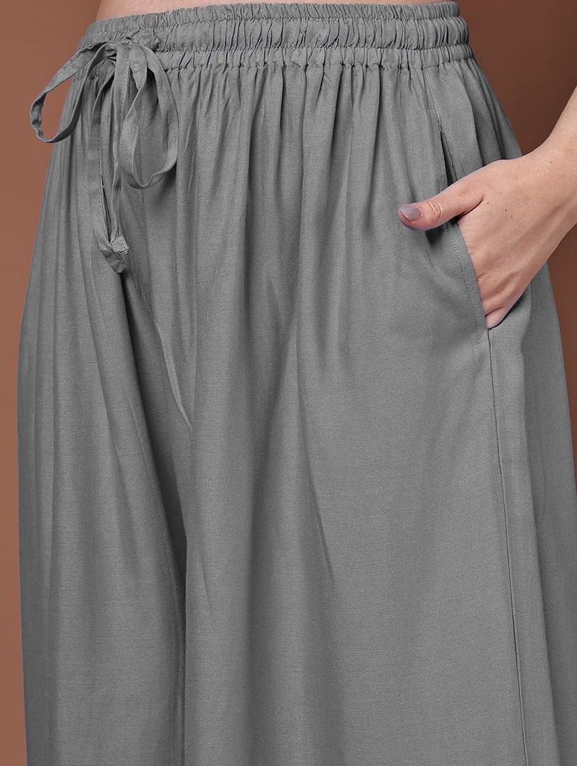 women solid mid rise flared palazzo - 22143419 -  Standard Image - 4