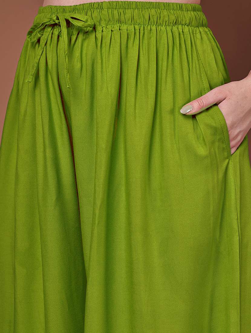 women solid mid rise flared palazzo - 22143422 -  Standard Image - 4