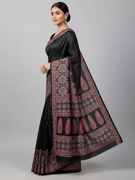 women printed casual wear saree with blouse - 22143627 -  Standard Image - 1