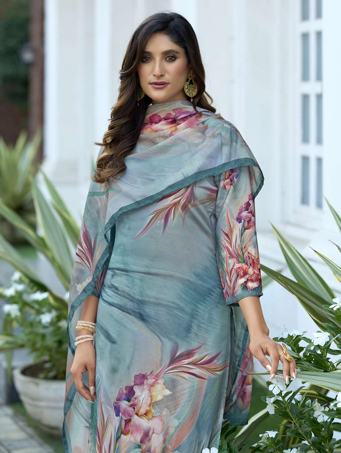 women floral printed three quarter sleeve kurta pant with dupatta set - 22143775 -  Standard Image - 4