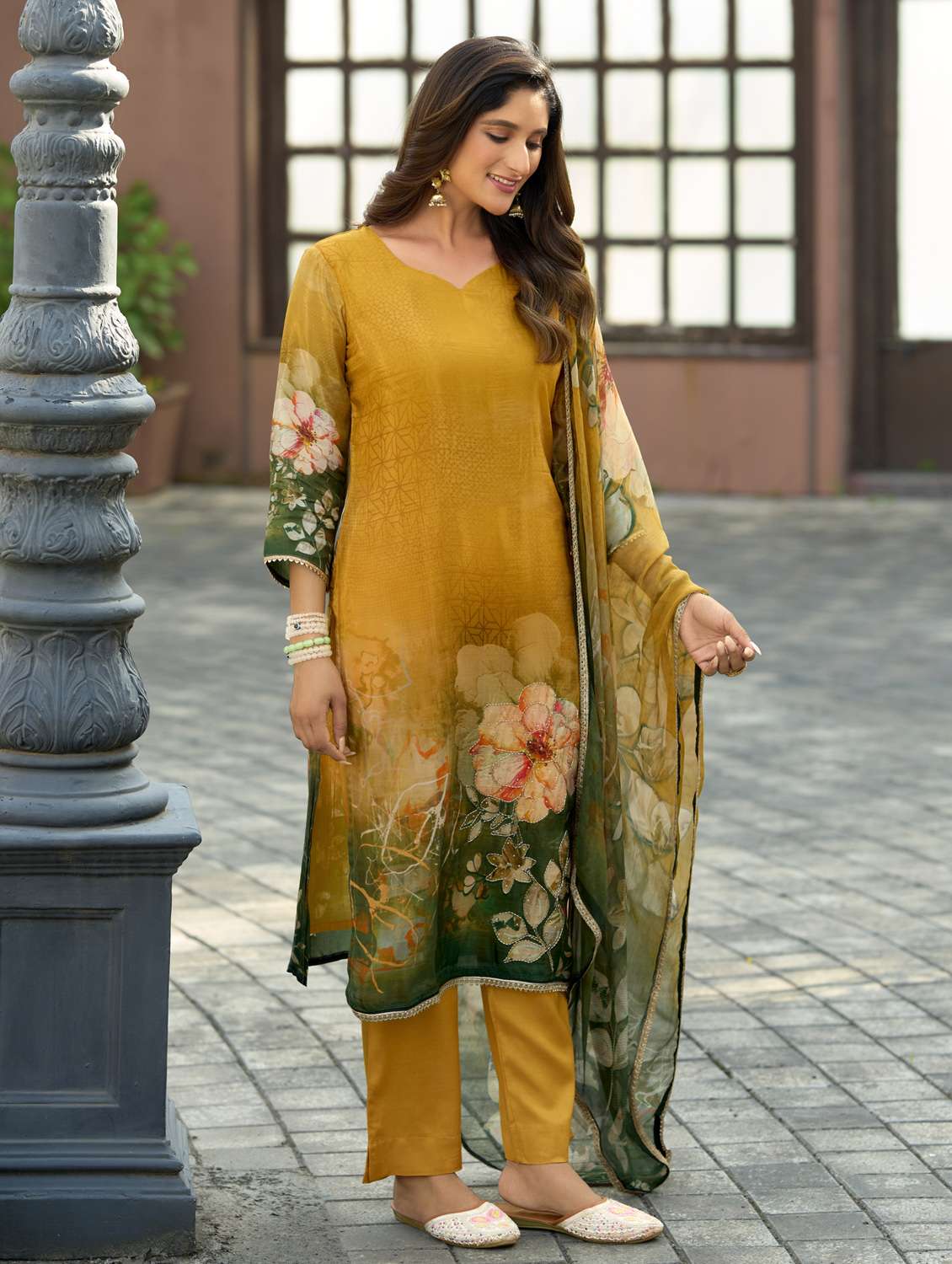women floral printed three quarter sleeve kurta pant with dupatta set - 22143786 -  Standard Image - 1