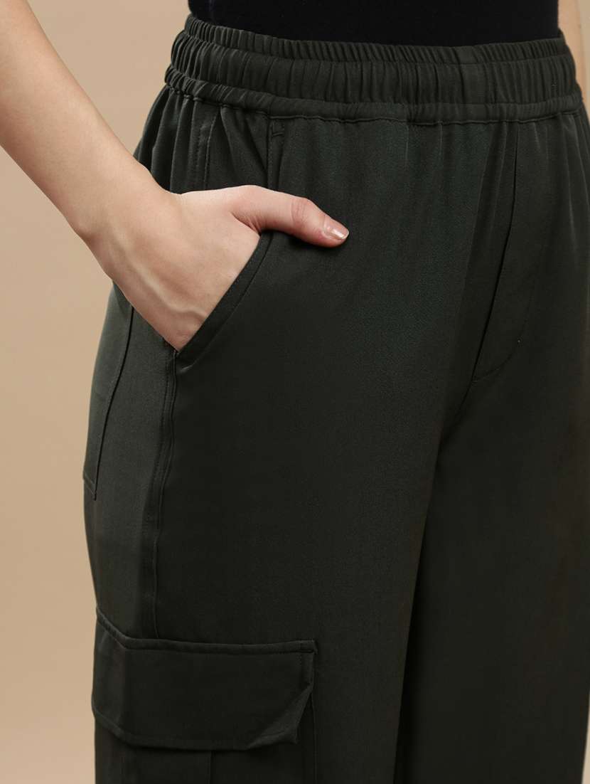 women solid mid rise cargo - 22143809 -  Standard Image - 4