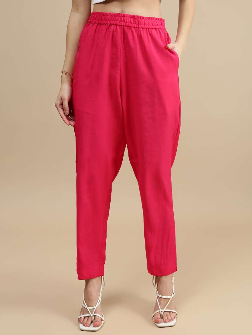 women solid mid rise straight trouser