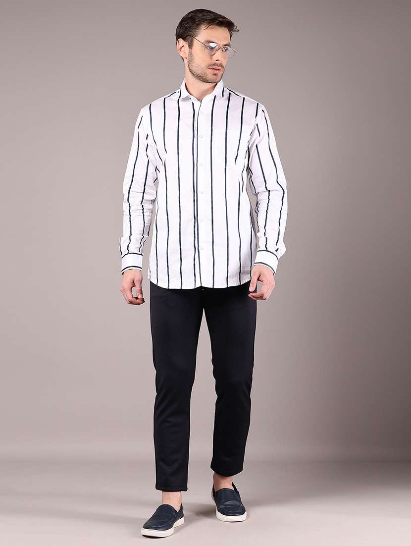 men solid mid rise chinos casual trouser - 22143825 -  Standard Image - 4