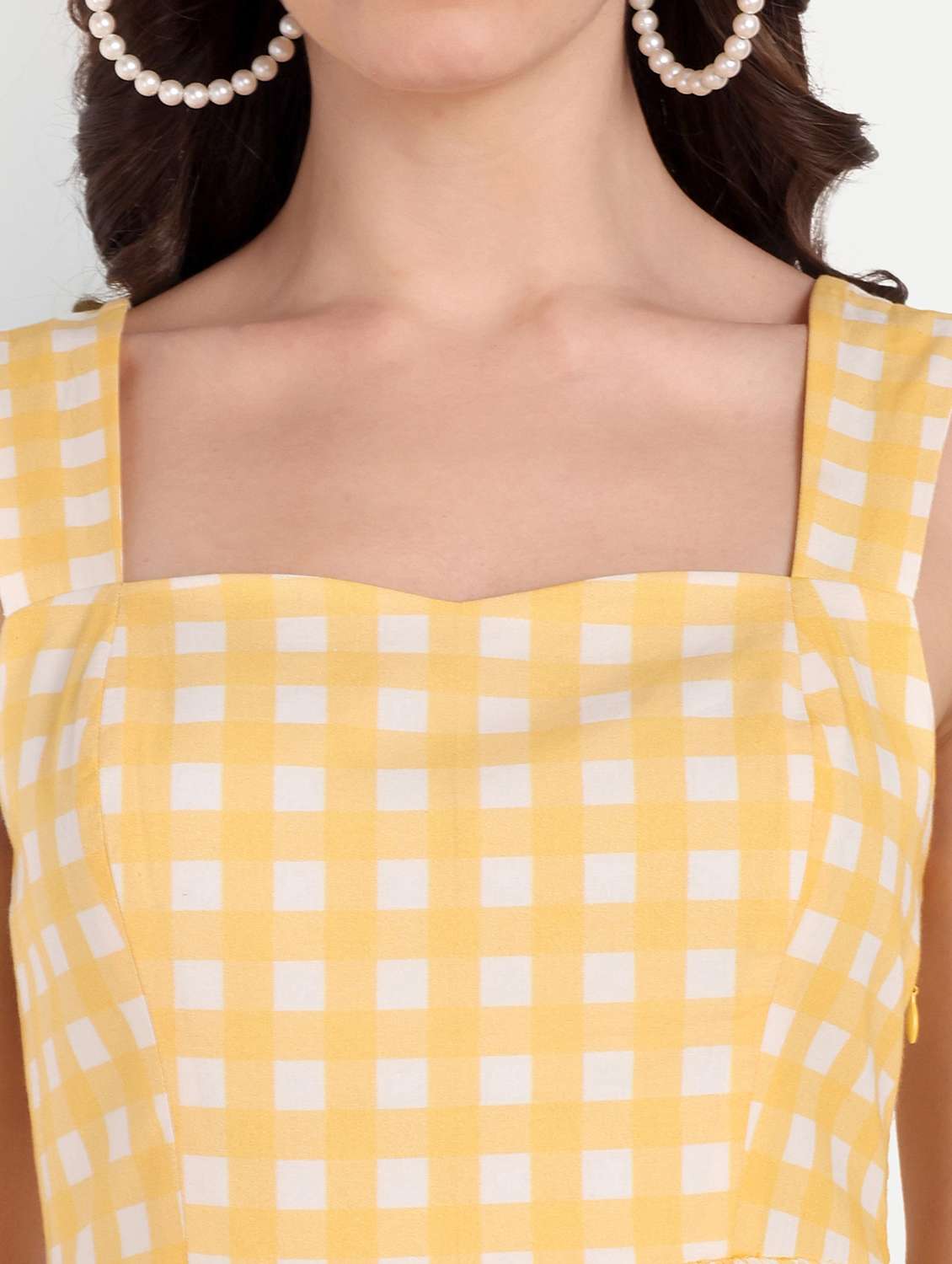 women checkered sleeveless layered dress - 22143951 -  Standard Image - 4