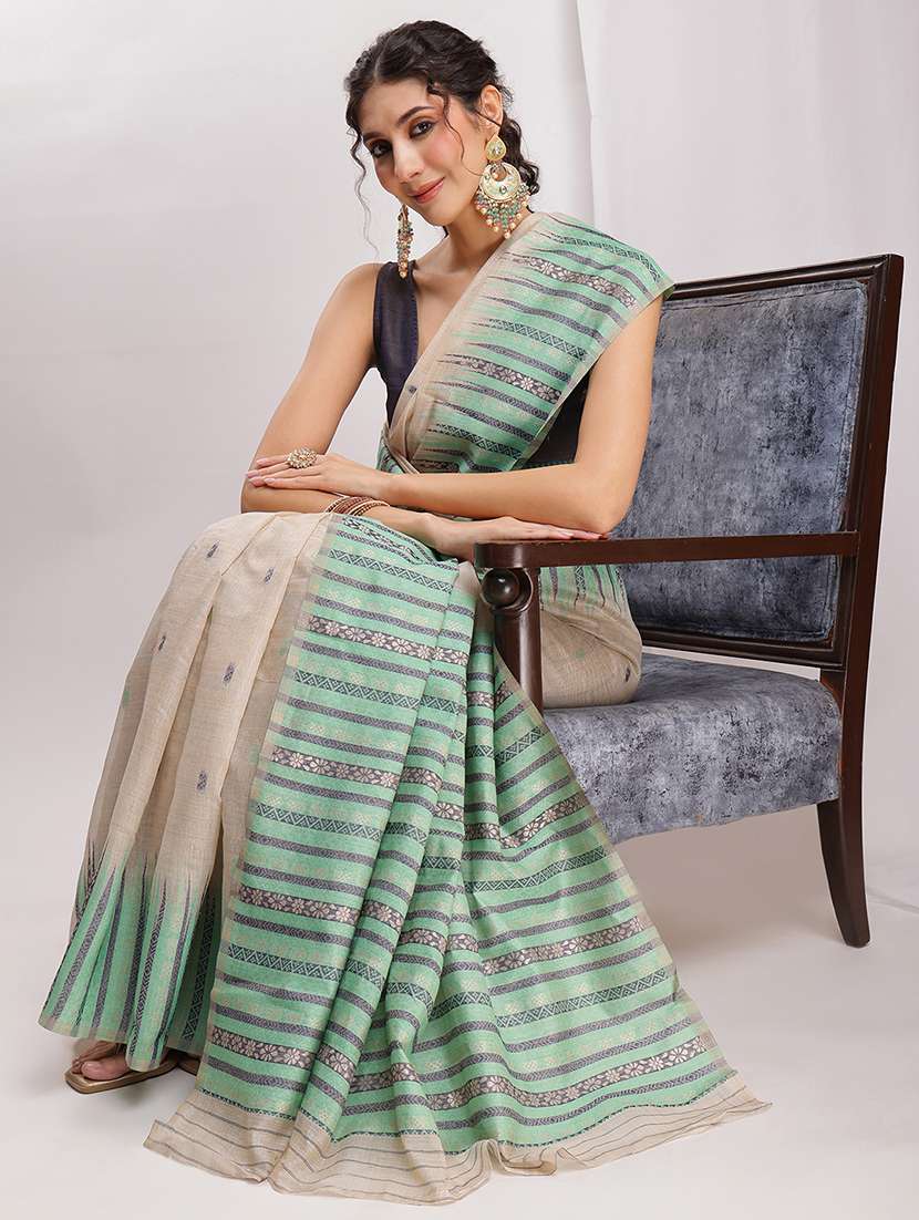 women self design bordered saree with blouse - 22144626 - Standard Image - 1