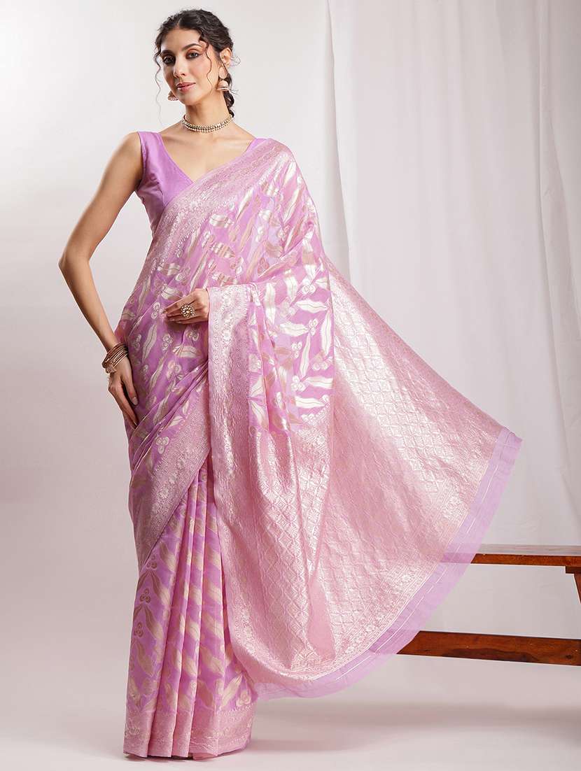 women self design banarasi saree with blouse