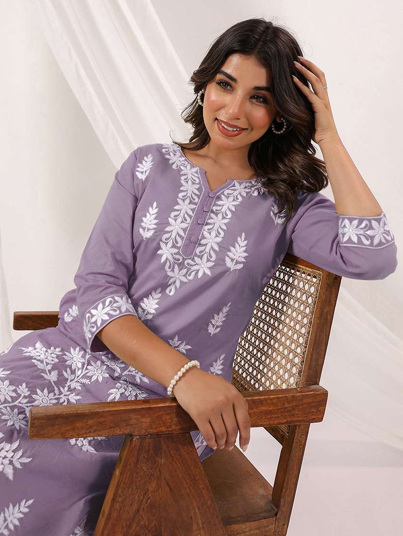 women embroidered three quarter sleeve straight kurta - 22144658 -  Standard Image - 4