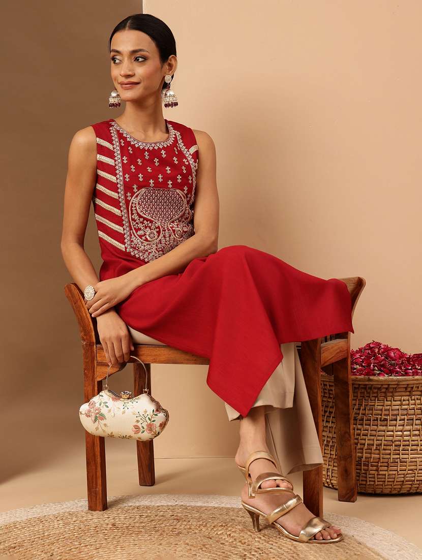 women solid with work sleeveless straight kurta - 22144680 -  Standard Image - 1
