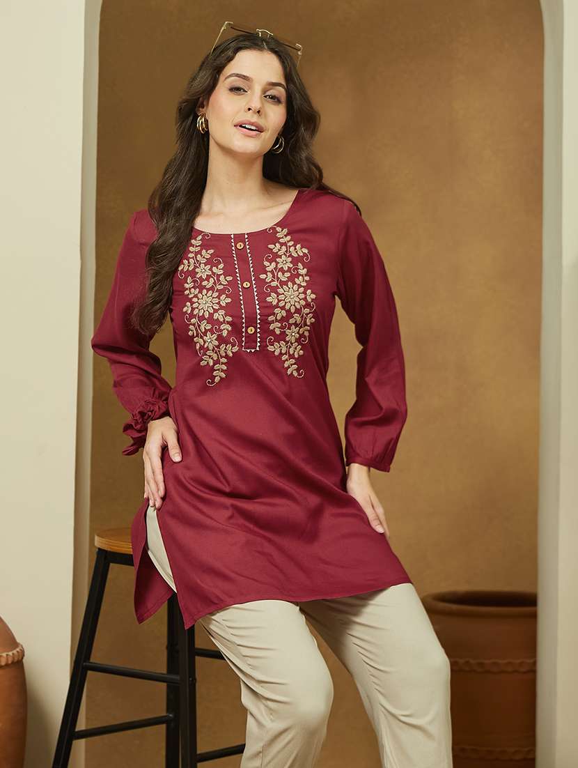 women embroidered long sleeve straight kurti - 22144874 -  Standard Image - 1