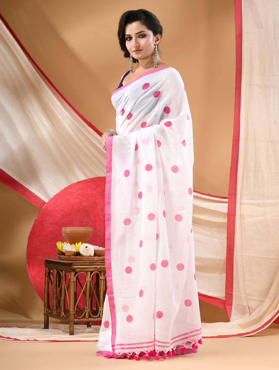 women printed casual wear saree - 22144939 -  Standard Image - 1
