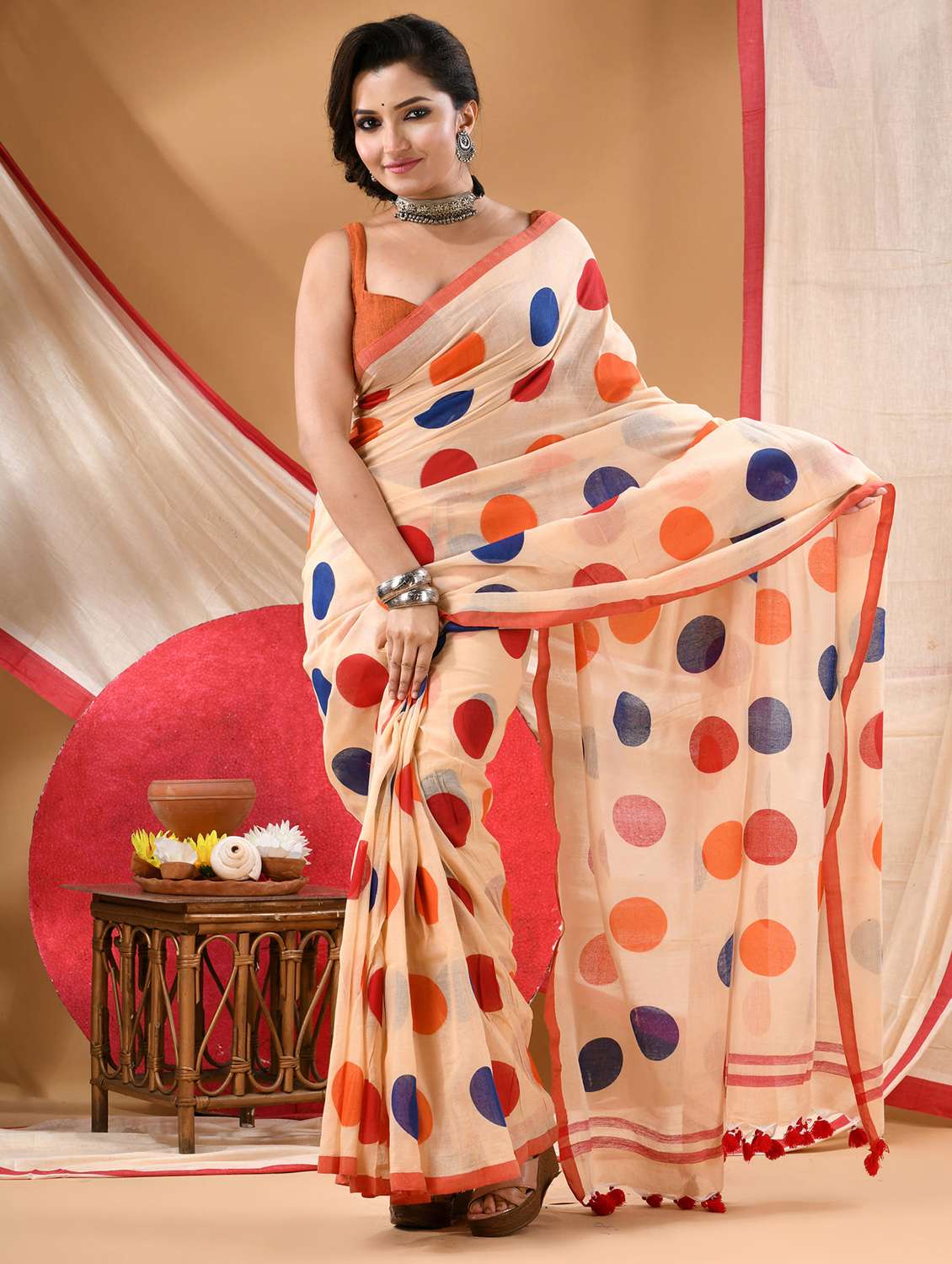 women polka dot printed saree
