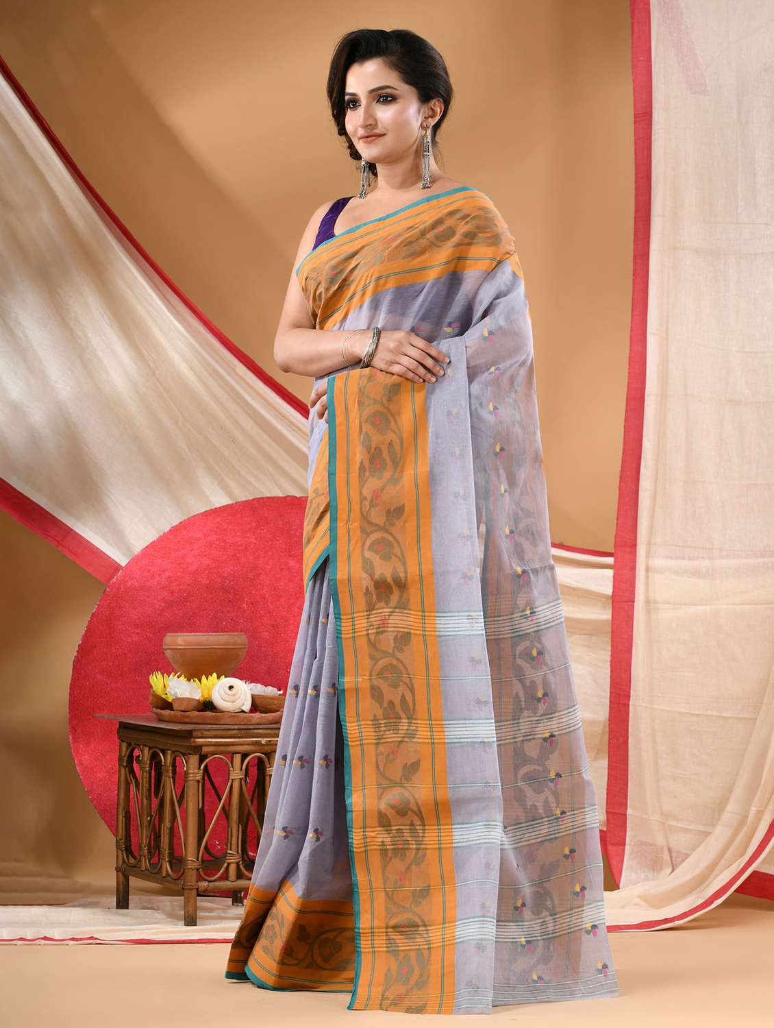 women self design tant saree - 22144979 -  Standard Image - 1