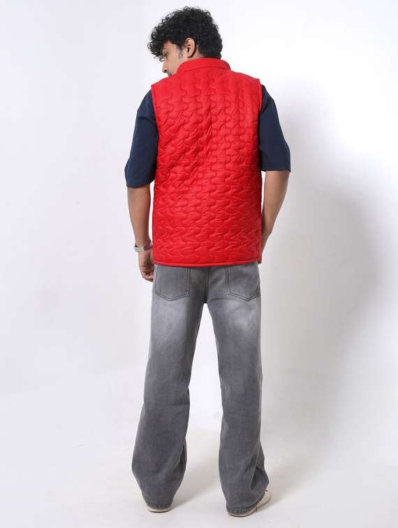 women solid sleeveless puffer jacket - 22145057 -  Standard Image - 4