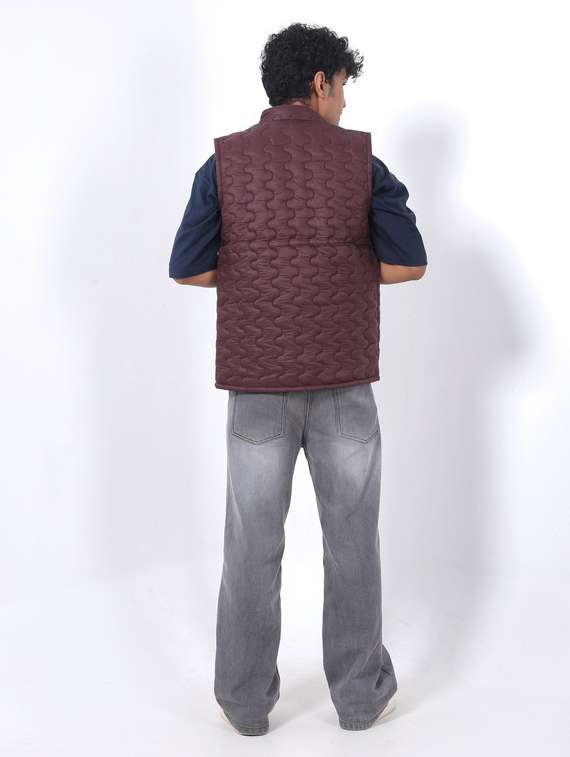 men solid sleeveless puffer jacket - 22145062 -  Standard Image - 4