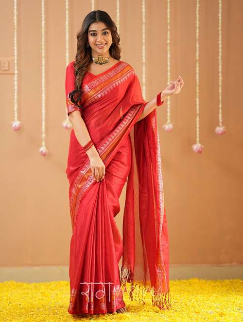 women solid with bordered handloom saree with blouse - 22145091 -  Standard Image - 0