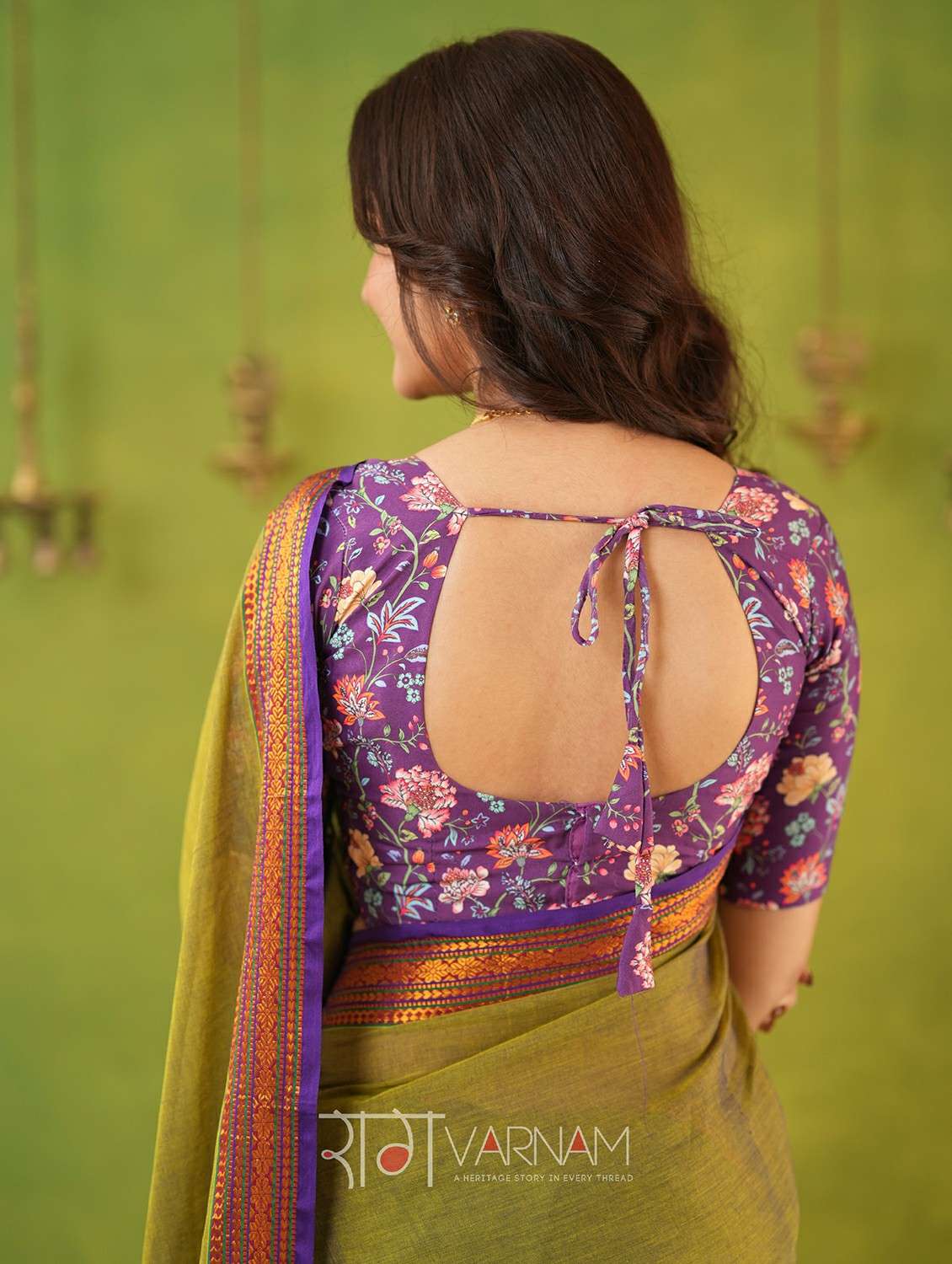 women solid with bordered narayanpet saree with blouse - 22145106 -  Standard Image - 4