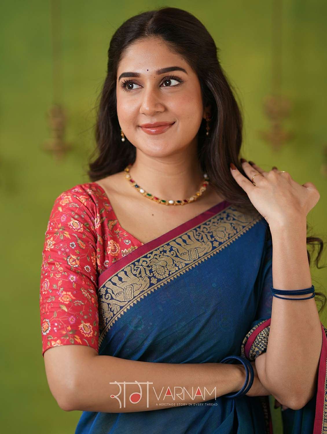 women solid with bordered narayanpet saree with blouse - 22145111 -  Standard Image - 4