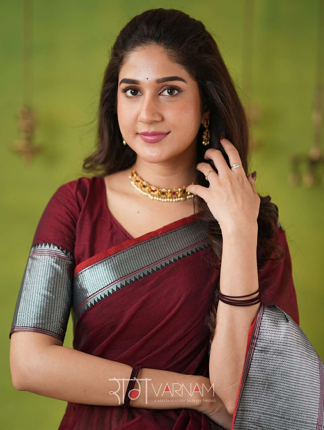 women solid with bordered narayanpet saree with blouse - 22145115 -  Standard Image - 4