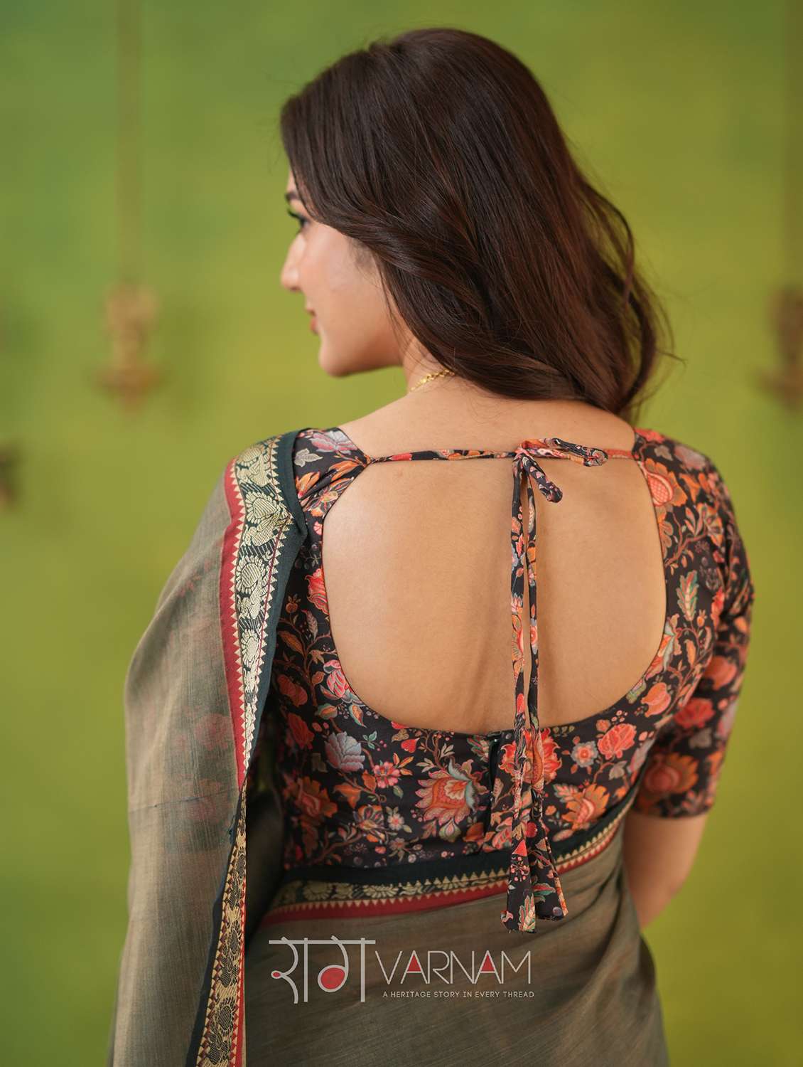 women solid with bordered narayanpet saree with blouse - 22145119 -  Standard Image - 4