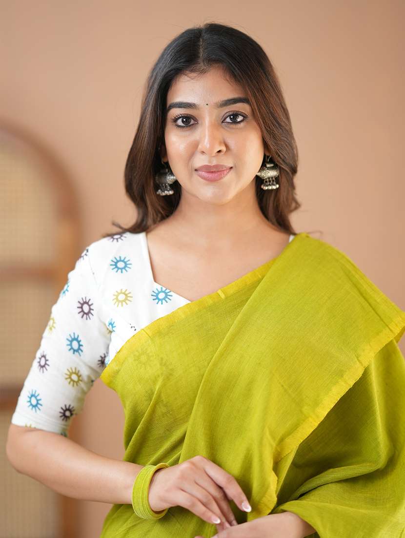women solid handloom saree with blouse - 22145138 - Standard Image - 6