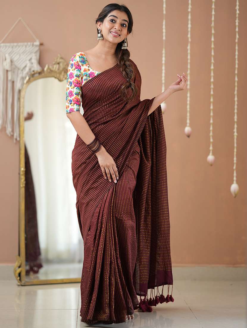 women striped handloom saree with blouse - 22145141 - Standard Image - 1