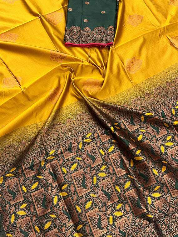 women self design banarasi saree with blouse - 22145304 -  Standard Image - 4