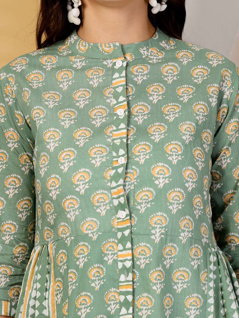 women floral printed three quarter sleeve a-line kurta  - 22145748 -  Standard Image - 4