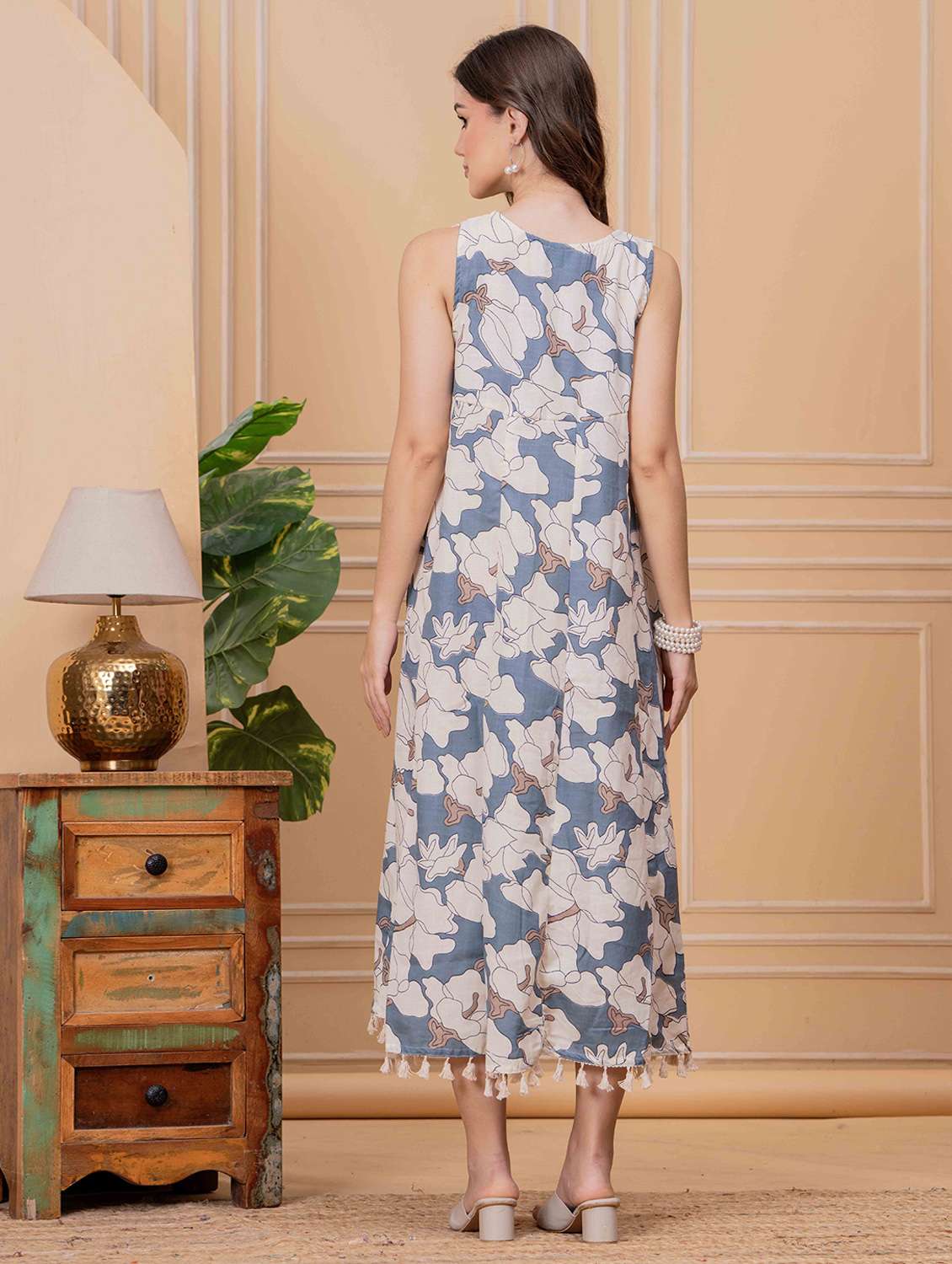women floral printed sleeveless a-line ethnic dress - 22145856 - Standard Image - 4