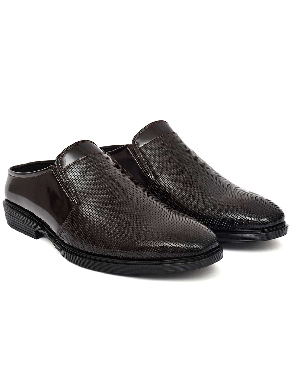 men textured slip on casual shoes - 22146044 -  Standard Image - 1