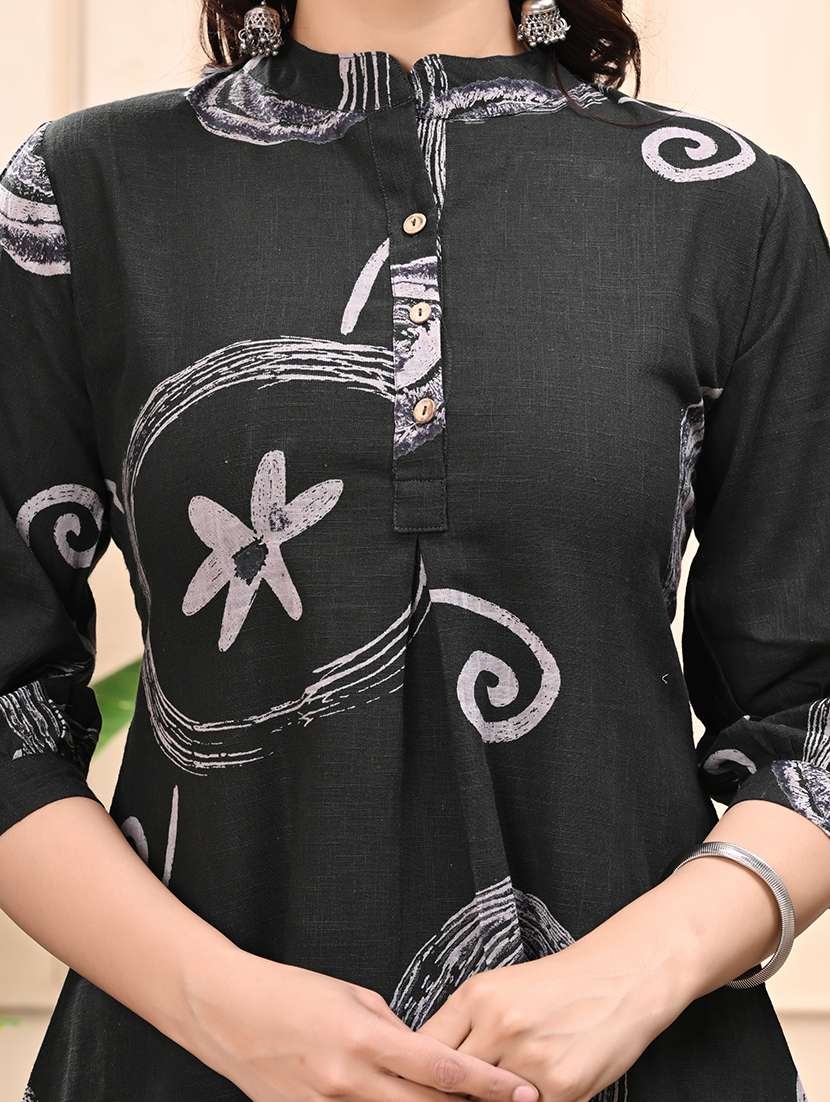 women printed three quarter sleeve ethnic top - 22146147 - Standard Image - 4
