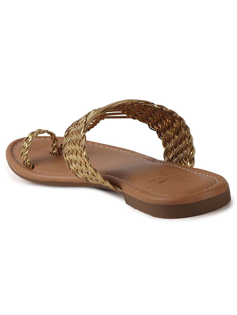 women textured one toe flat sandal - 22146155 -  Standard Image - 4